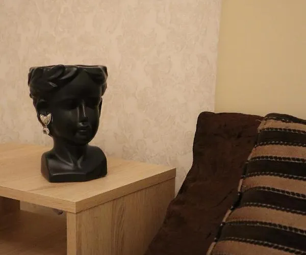 Golden Velvet アパート